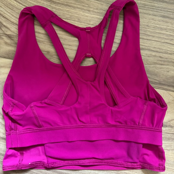 Lululemon Stash It Bra in Ripened Raspberry. - Picture 16 of 16